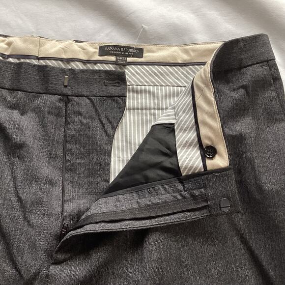 MODERN SLIM-FIT DARK GREY DRESS PANT, 44x32 - Picture 5 of 8